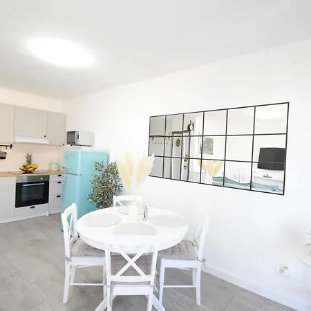 With Parking Space Podstrana, Split - 21505 Apartman